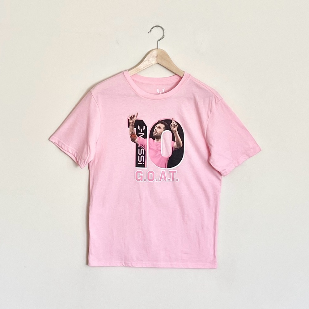 NEW Messi Collection Lionel Messi #10 G.O.A.T. Soccer Pink T Shirt Kids XL (18)